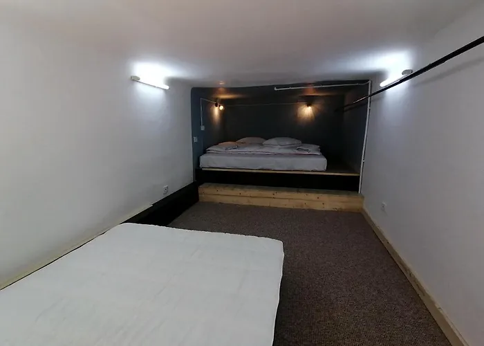 Studio54 Vandrerhjem Bukarest